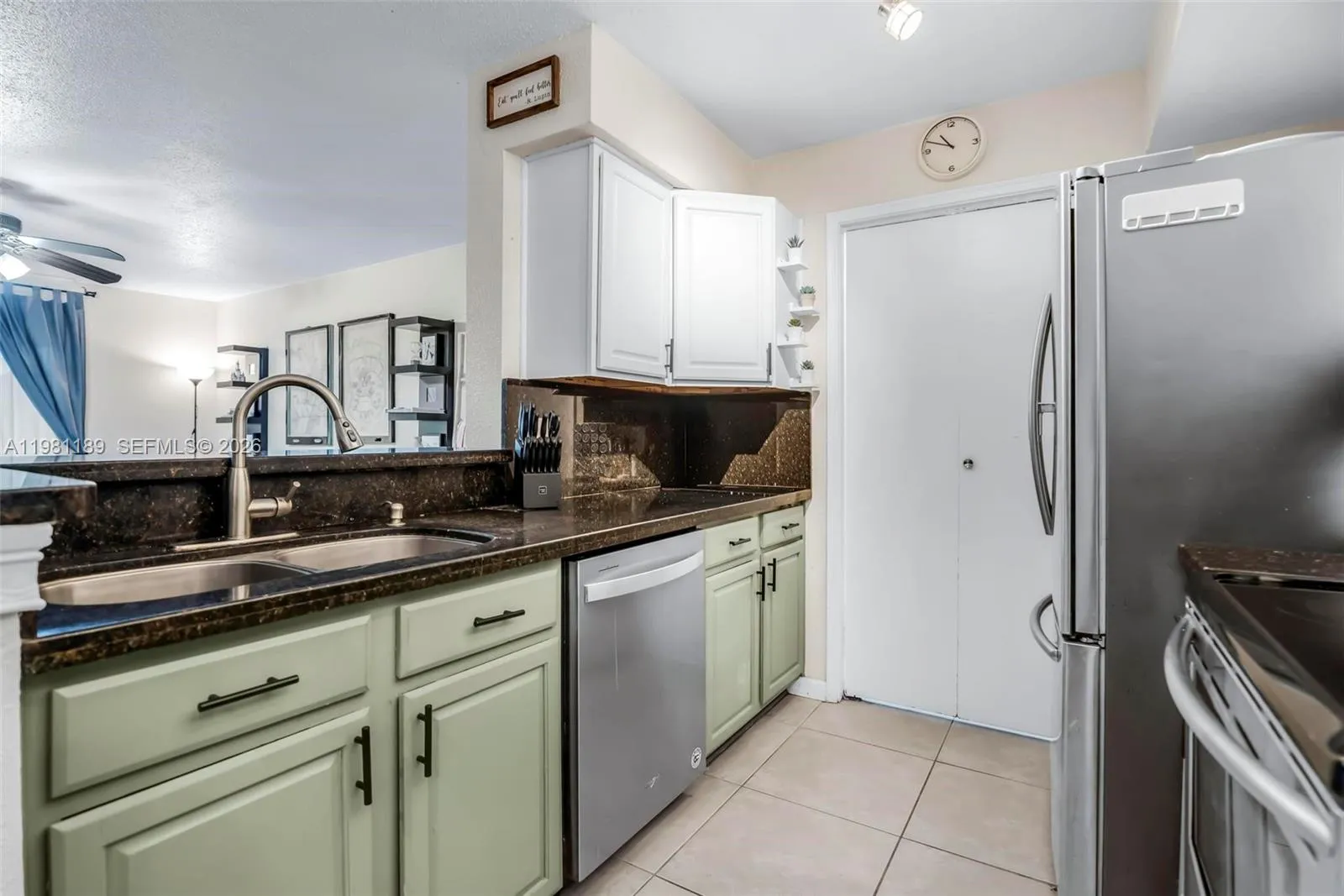 875 Riverside Dr # 712, Coral Springs FL 33071