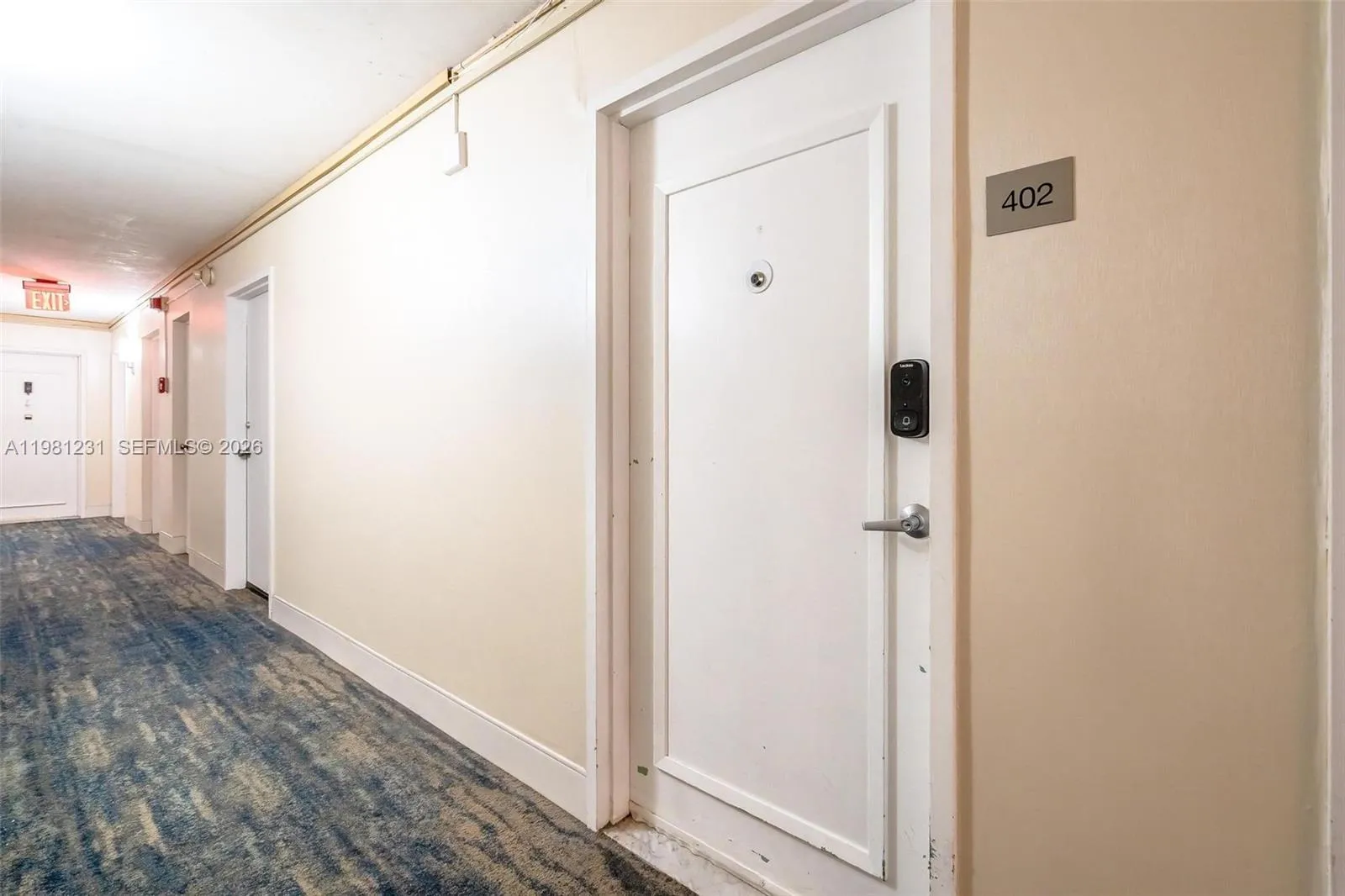 18071 Biscayne Blvd # 402, Aventura FL 33160