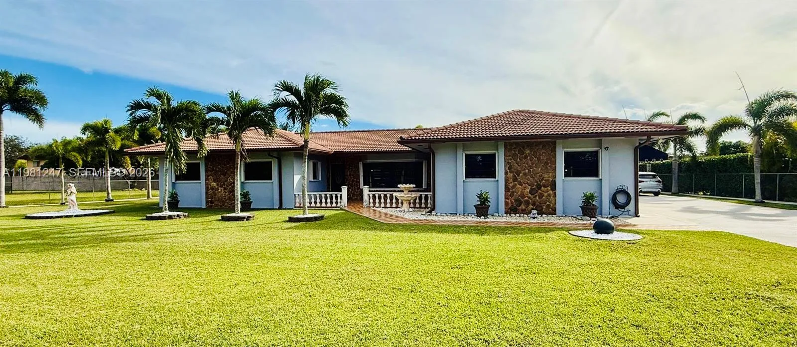 4 bedroom 4 bath for sale at 17100 SW 274th St, Homestead FL 33031