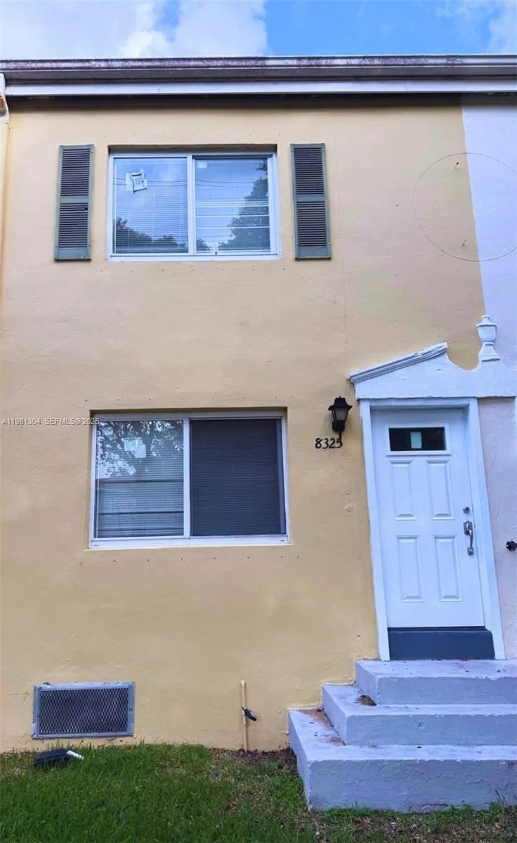 3 bedroom 2 bath for sale at 8325 NW 5th Ave # 8325, Miami FL 33150