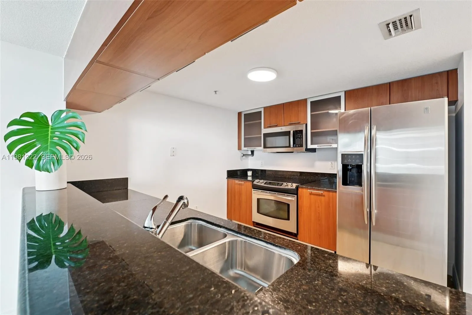 1800 N Bayshore Dr # 2811, Miami FL 33132