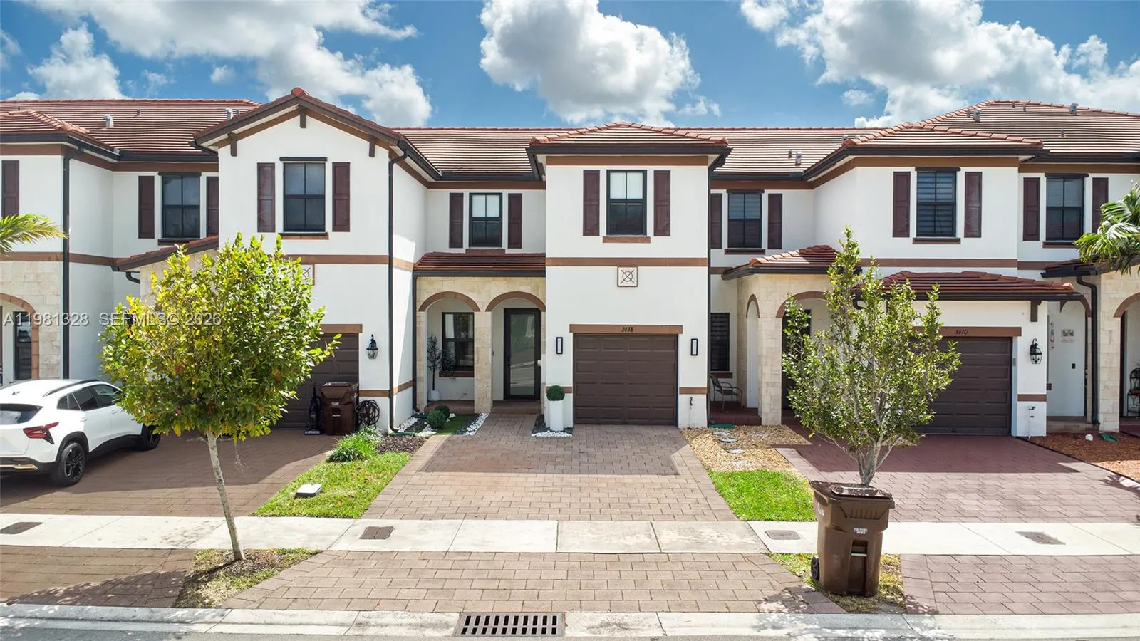 3438 W 104th Ter, Hialeah FL 33018