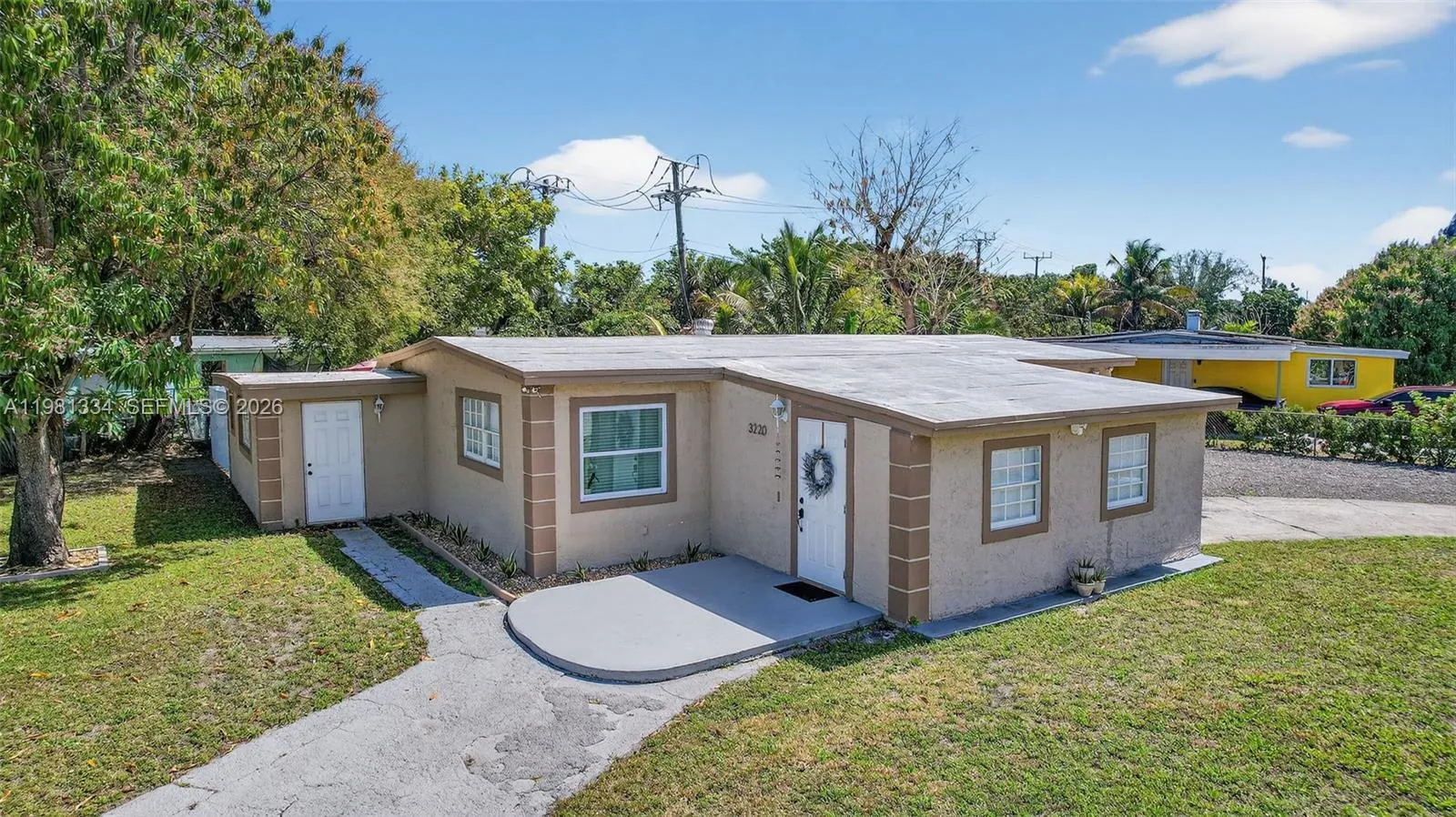 3220 NW 2nd St, Lauderhill FL 33311