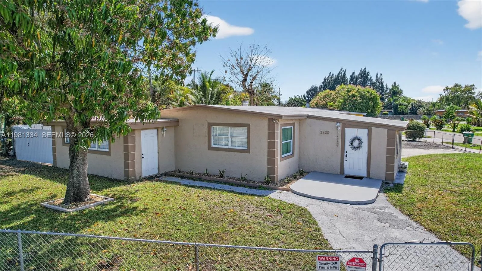 3220 NW 2nd St, Lauderhill FL 33311