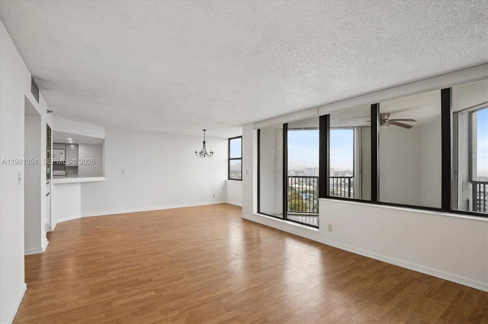 300 Three Islands Blvd # 516, Hallandale Beach FL 33009