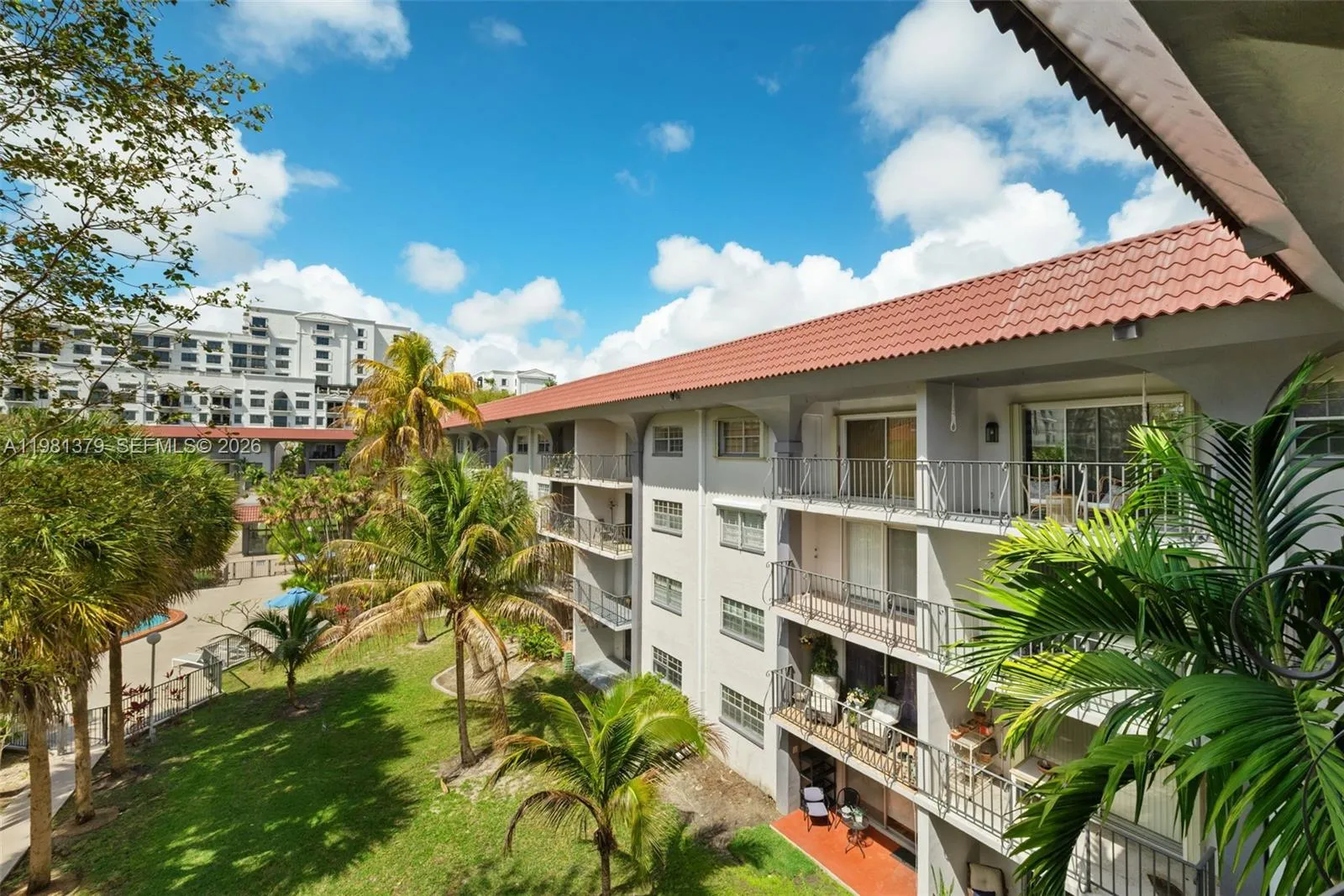 8107 SW 72nd Ave # 410E, Miami FL 33143