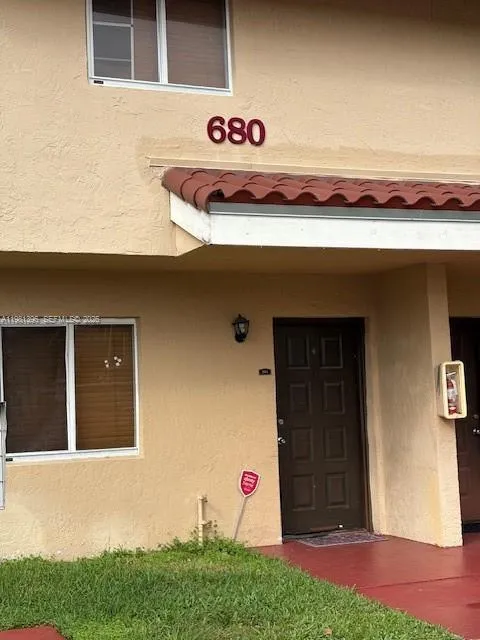 2 bedroom 2 bath for sale at 680 NW 82nd Pl # 261, Miami FL 33126