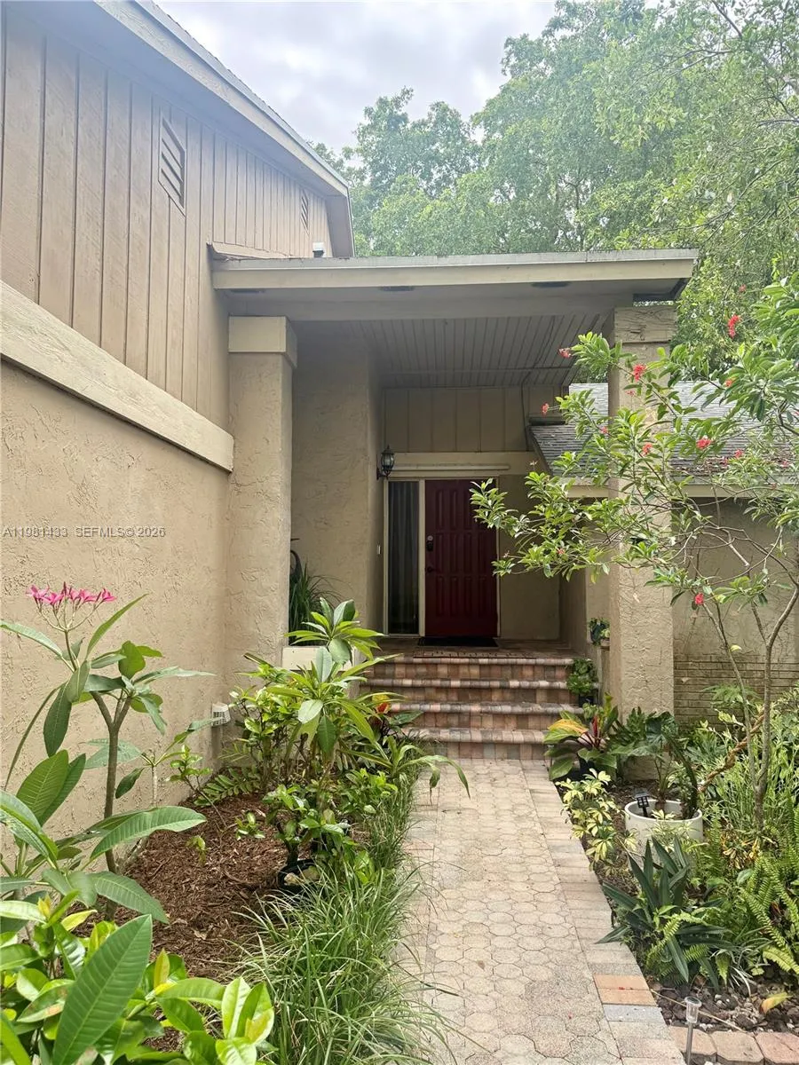 3 bedroom 2 bath for sale at 5119 SW 153rd Pl N, Miami FL 33185