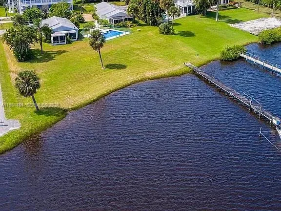 779 SW 31st St, Palm City FL 34990