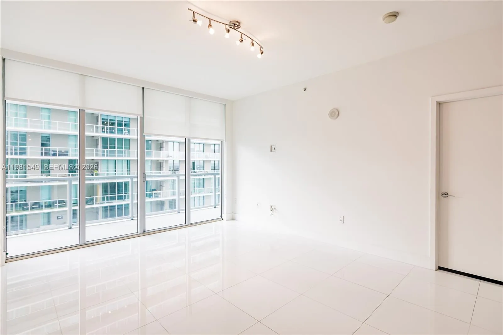 1111 SW 1st Ave, Miami FL 33130