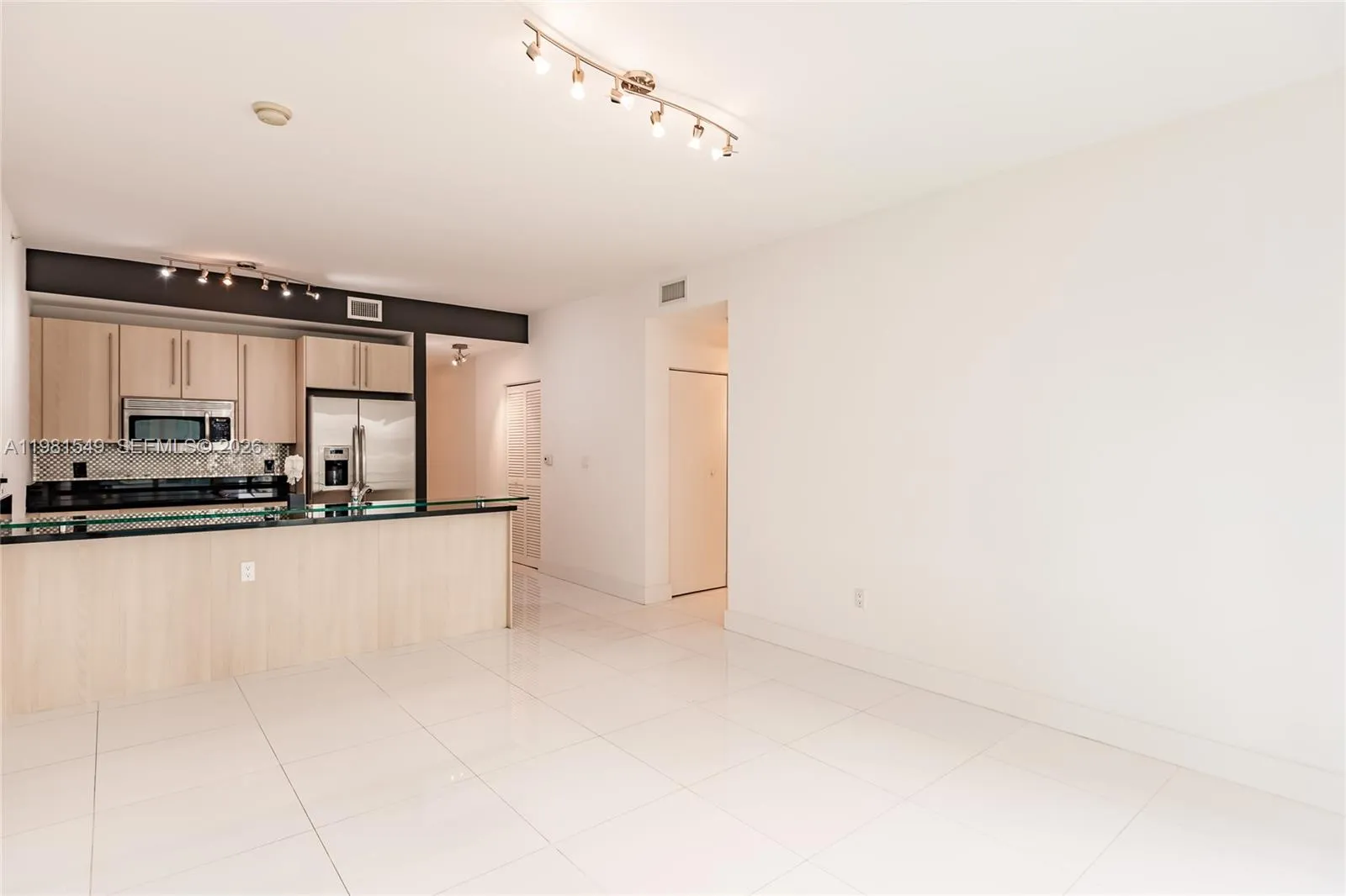 1111 SW 1st Ave, Miami FL 33130