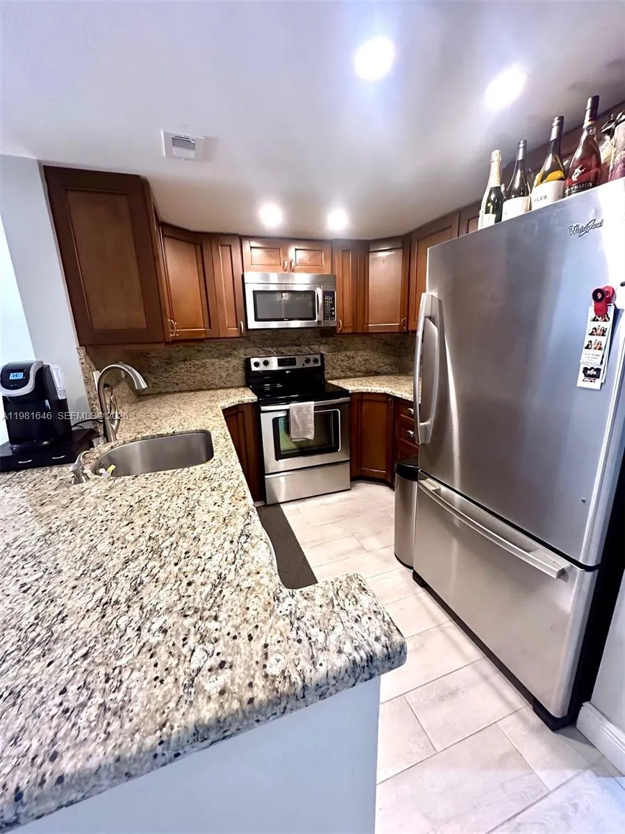 73 Deer Creek # 105, Deerfield Beach FL 33442