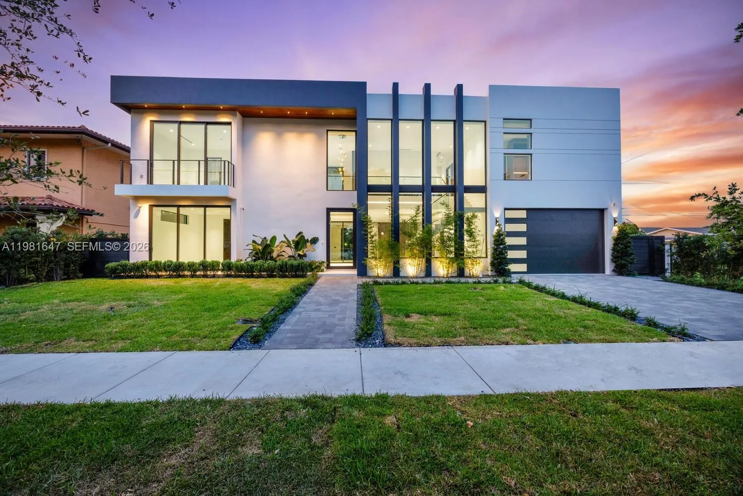 5 bedroom 6 bath for sale at 4231 SW 11th St, Miami FL 33134