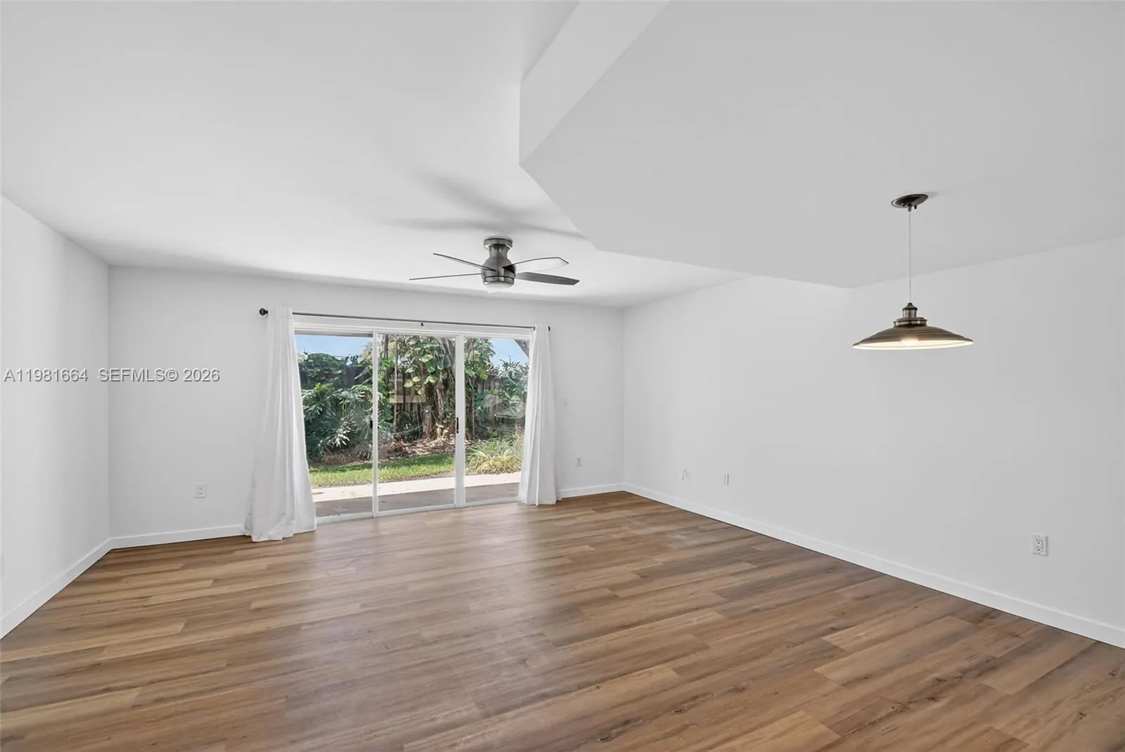 2 bedroom 2 bath for sale at 101 E Half Moon Cir # B, Hypoluxo FL 33462