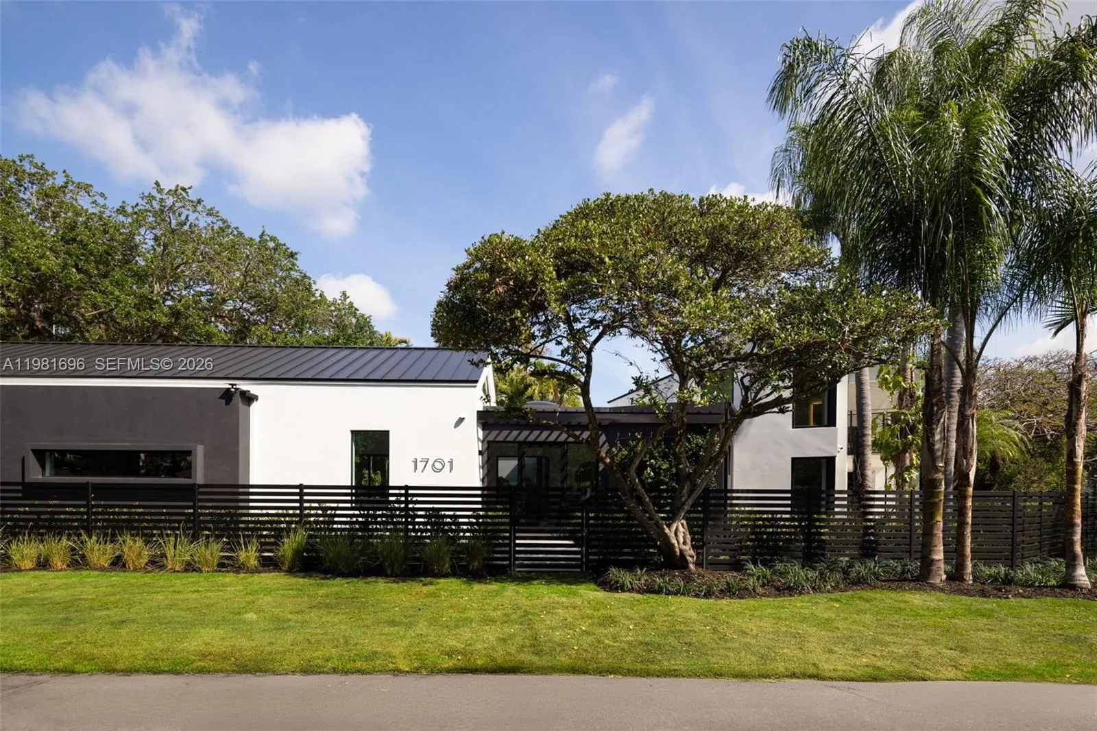 1701 Micanopy Ave, Coconut Grove FL 33133