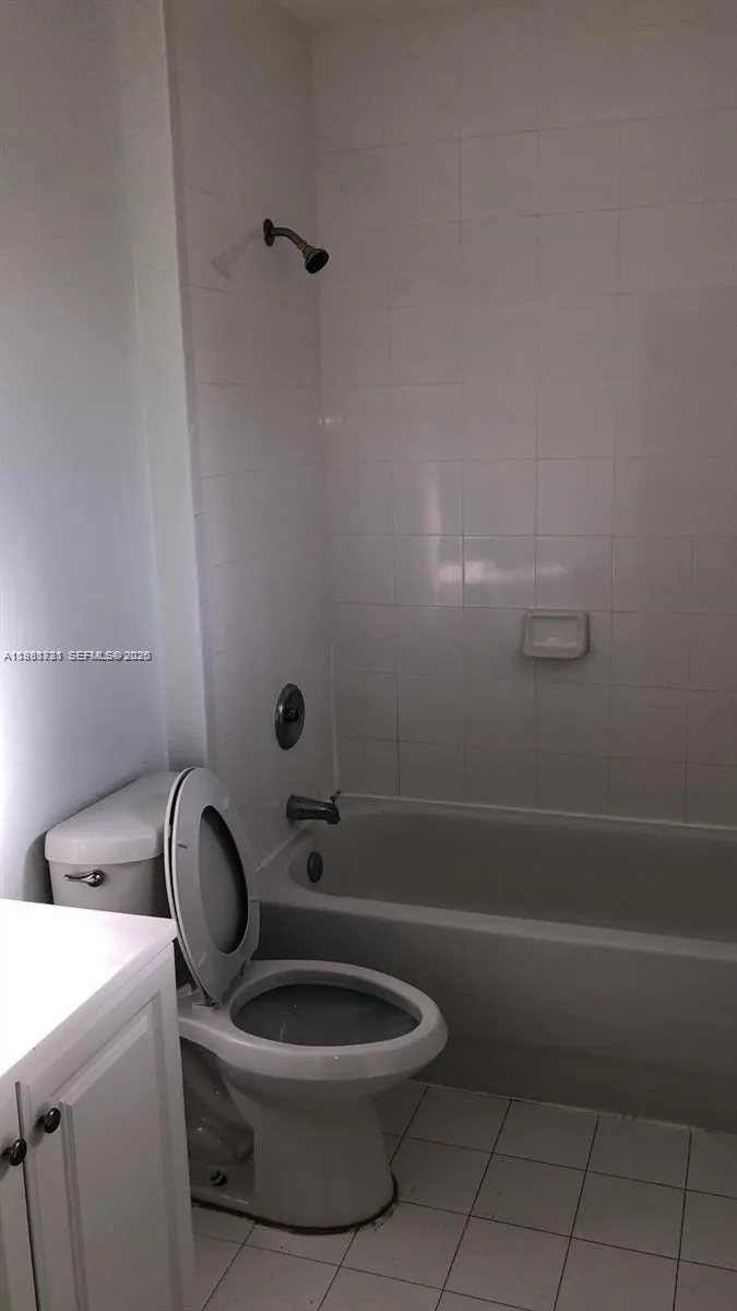 620 SW 11th st, Florida City FL 33034