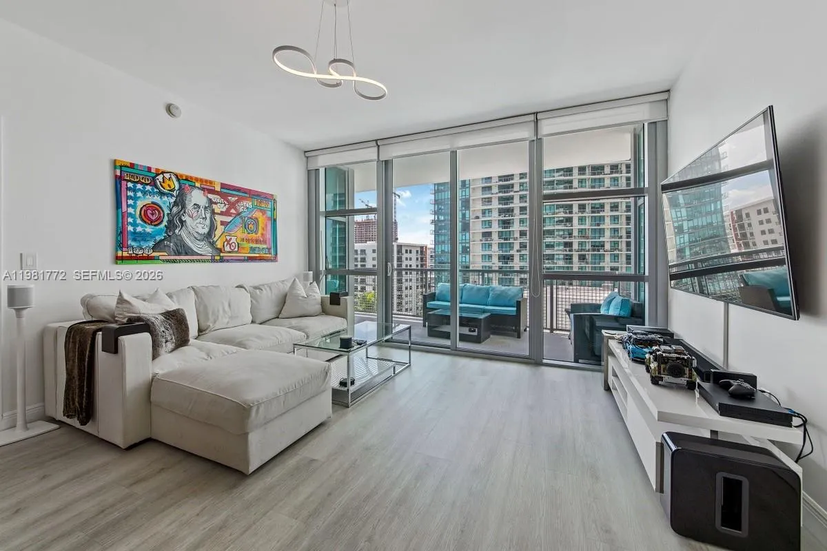 3301 NE 1st Ave # H1110, Miami FL 33137