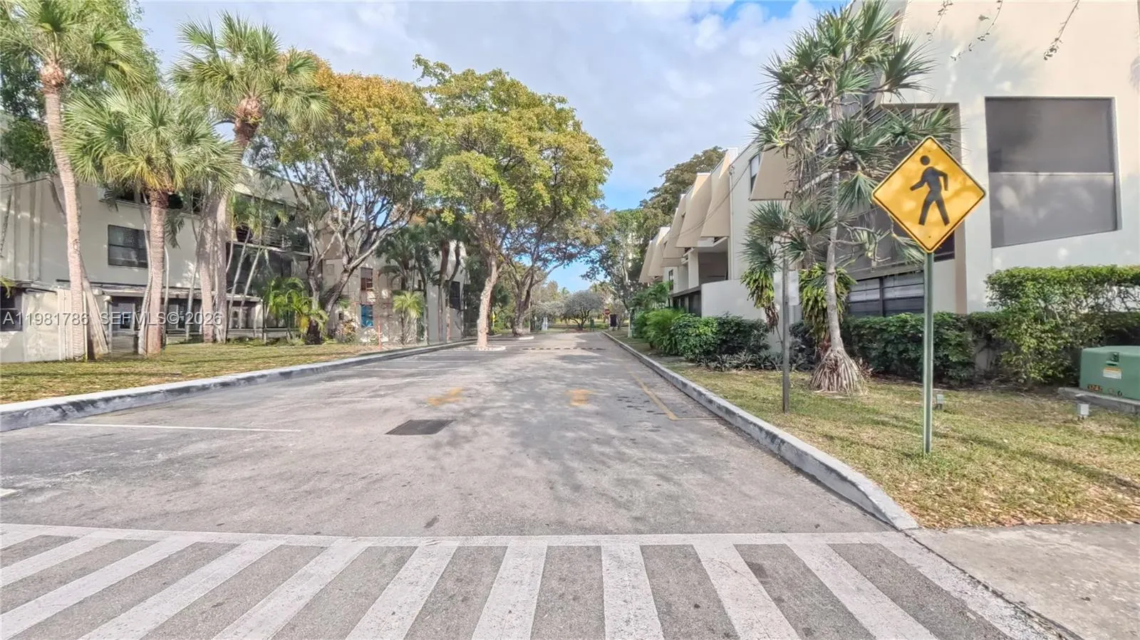 20300 W Country Club Dr # 3, Aventura FL 33180