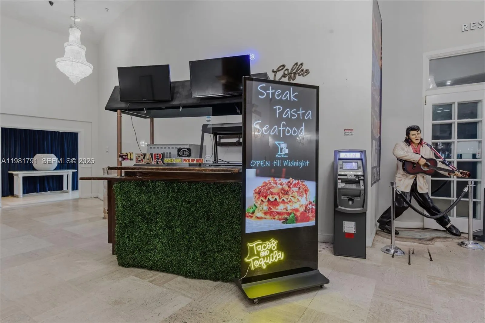 5445 Collins Ave, Miami Beach FL 33140