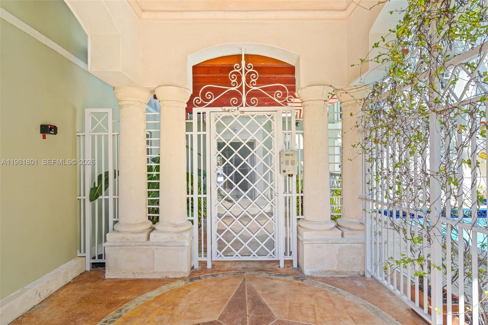 45 Antilla Ave # 3C, Coral Gables FL 33134