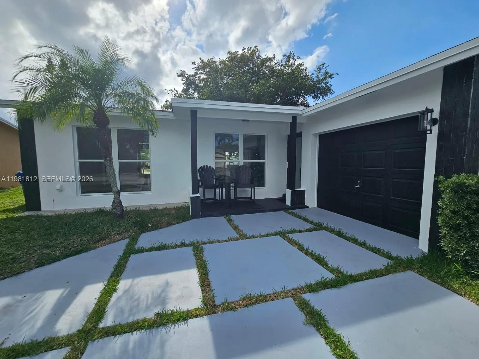 11450 NW 32nd Pl, Sunrise FL 33323