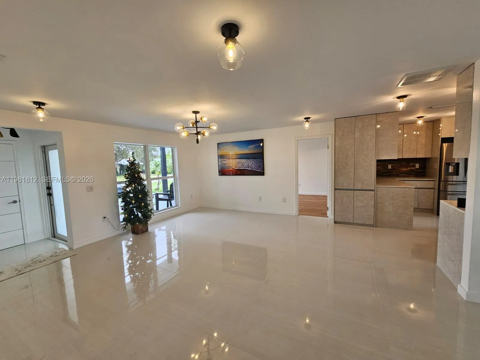 11450 NW 32nd Pl, Sunrise FL 33323