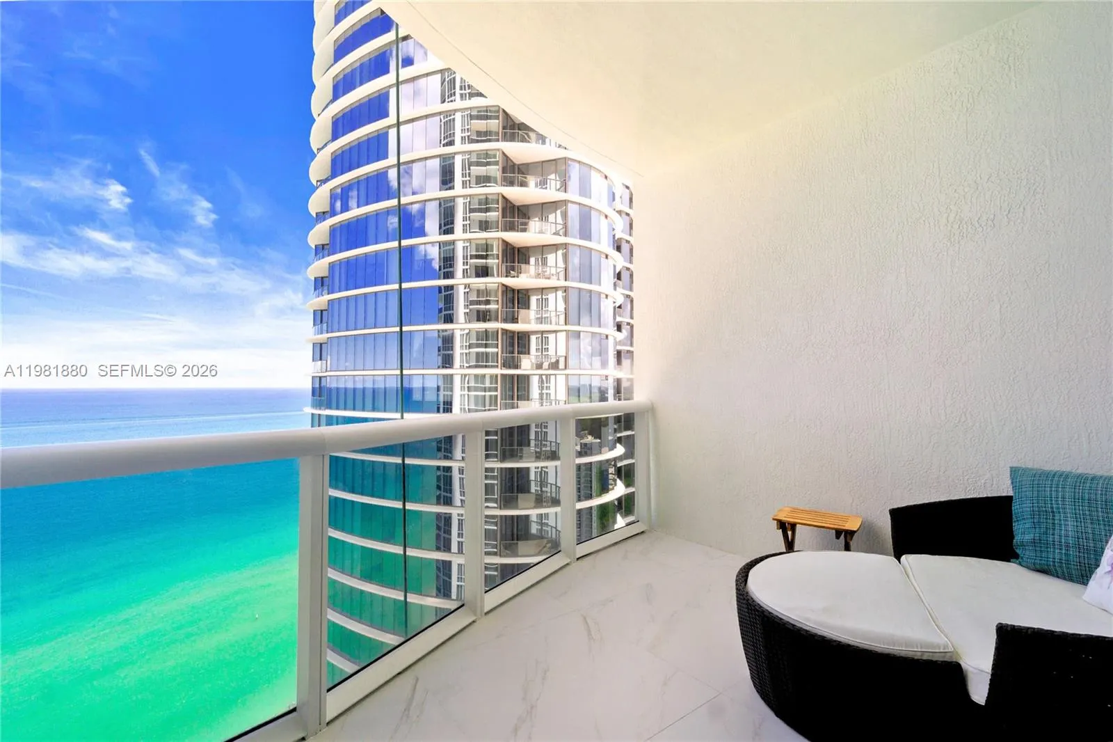 3 bedroom 3 bath for sale at 15811 Collins Ave # 2606, Sunny Isles Beach FL 33160
