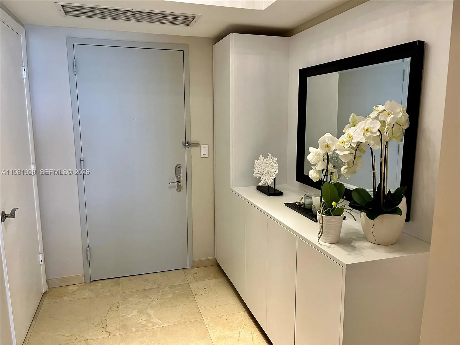 1830 S Ocean Dr # 4004, Hallandale Beach FL 33009