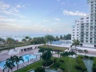 5005 Collins Ave # 518, Miami Beach FL 33140