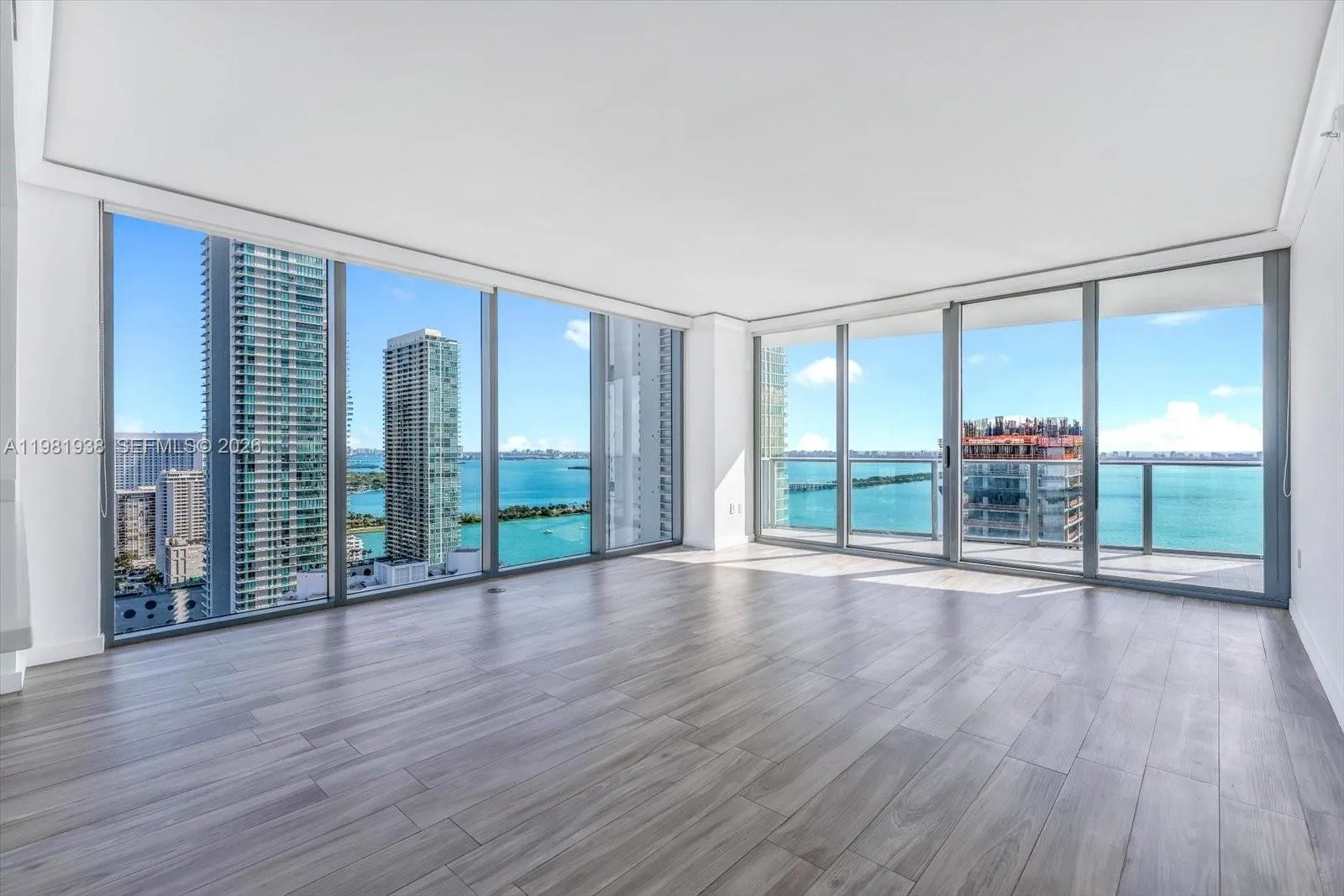 460 NE 28th St # 3301, Miami FL 33137