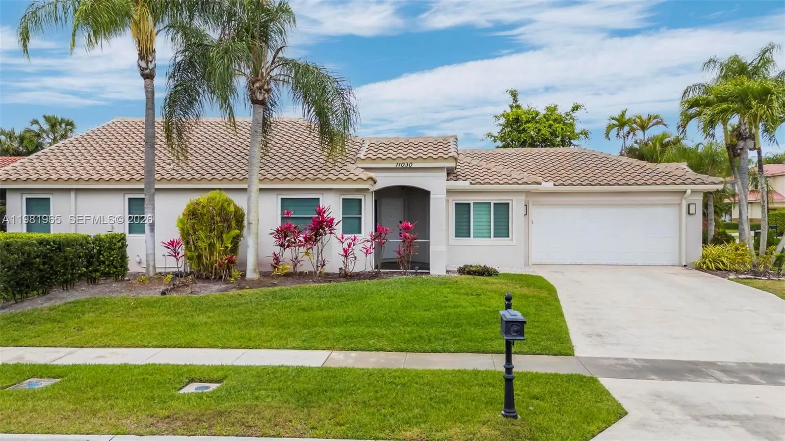 3 bedroom 2 bath for sale at 11030 Harbour Springs Cir, Boca Raton FL 33428