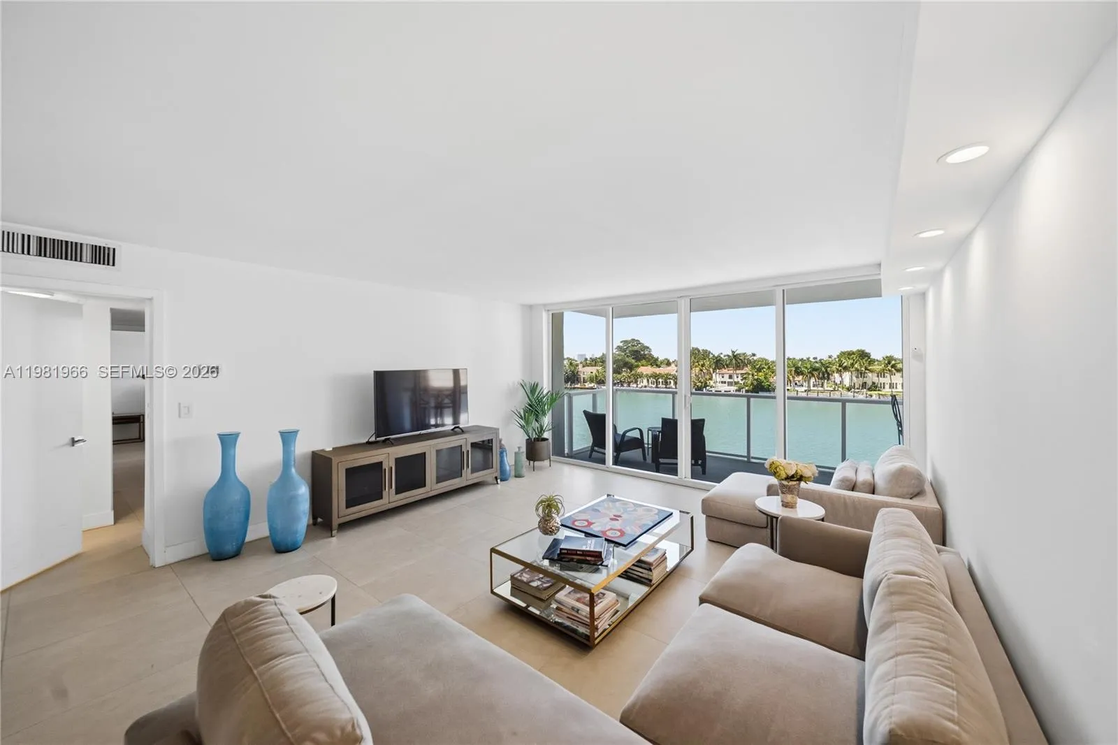2 bedroom 2 bath for sale at 5750 Collins Ave # 4F, Miami Beach FL 33140