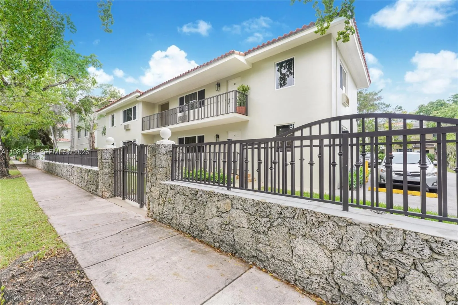 35 Antilla Ave # 11, Coral Gables FL 33134