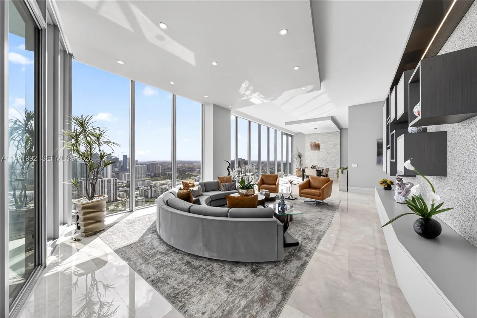2900 NE 7th Ave # 4904, Miami FL 33137