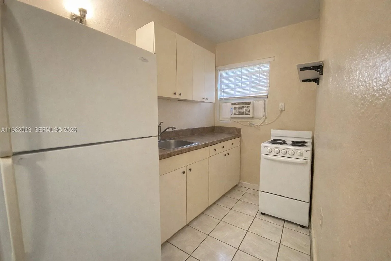 520 SW 6th Ave # 3, Homestead FL 33030