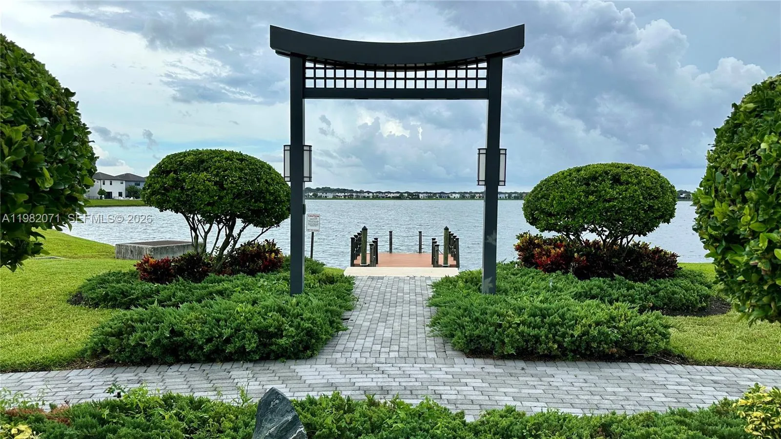 3 bedroom 2 bath for sale at 9155 NW 161st St, Miami Lakes FL 33018