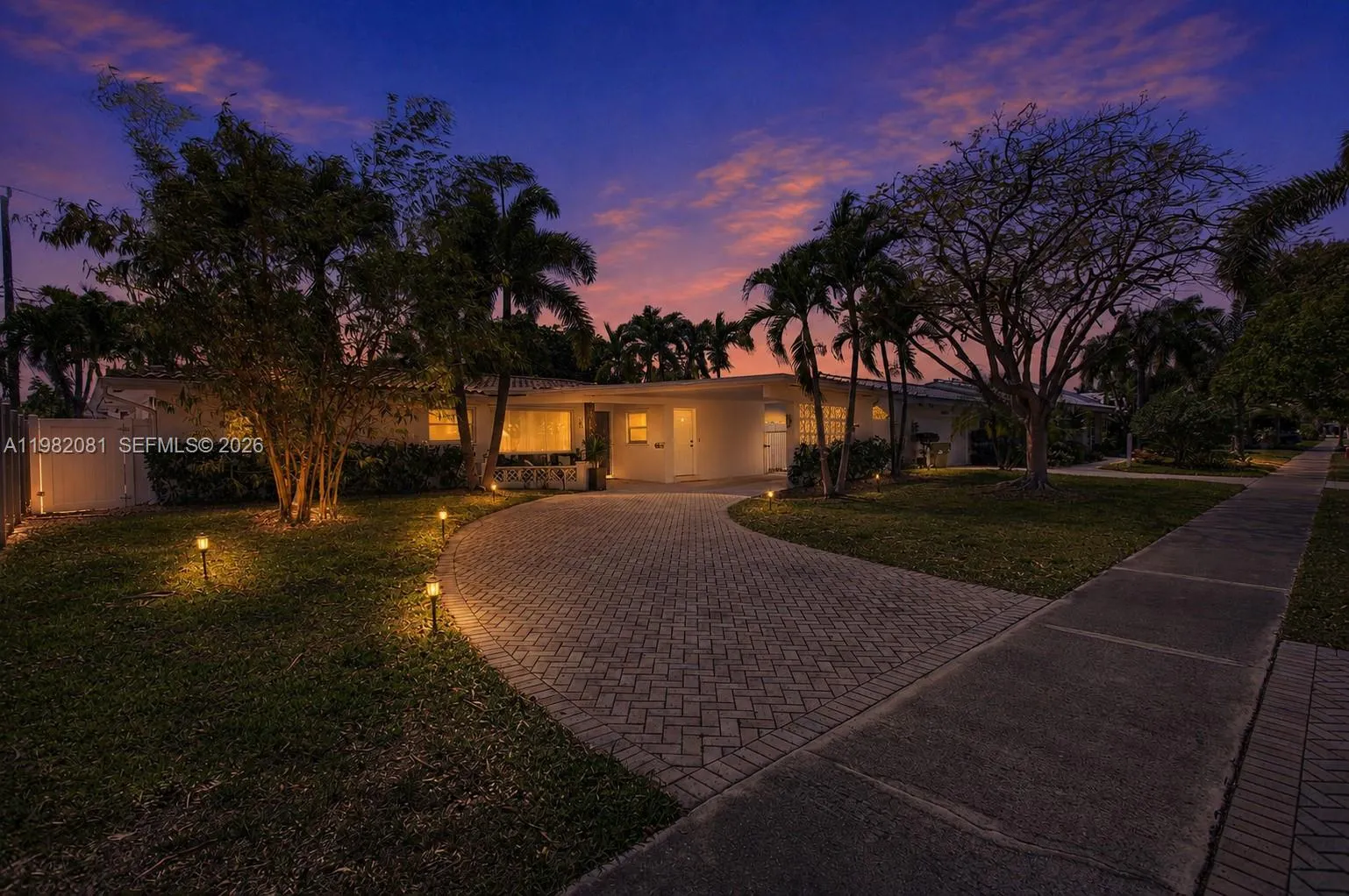 2136 NE 56th Pl, Fort Lauderdale FL 33308