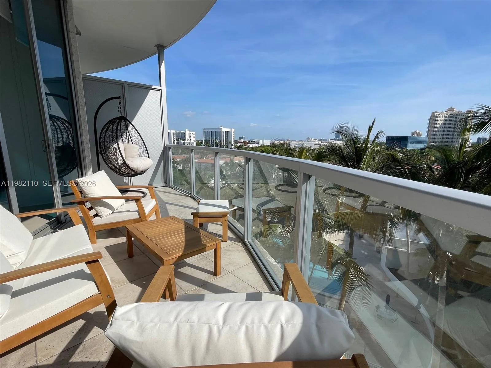 3029 NE 188th St # 907, Aventura FL 33180