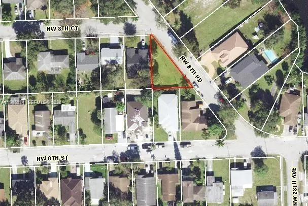 8 NW 8th Ct, Fort Lauderdale FL 33311