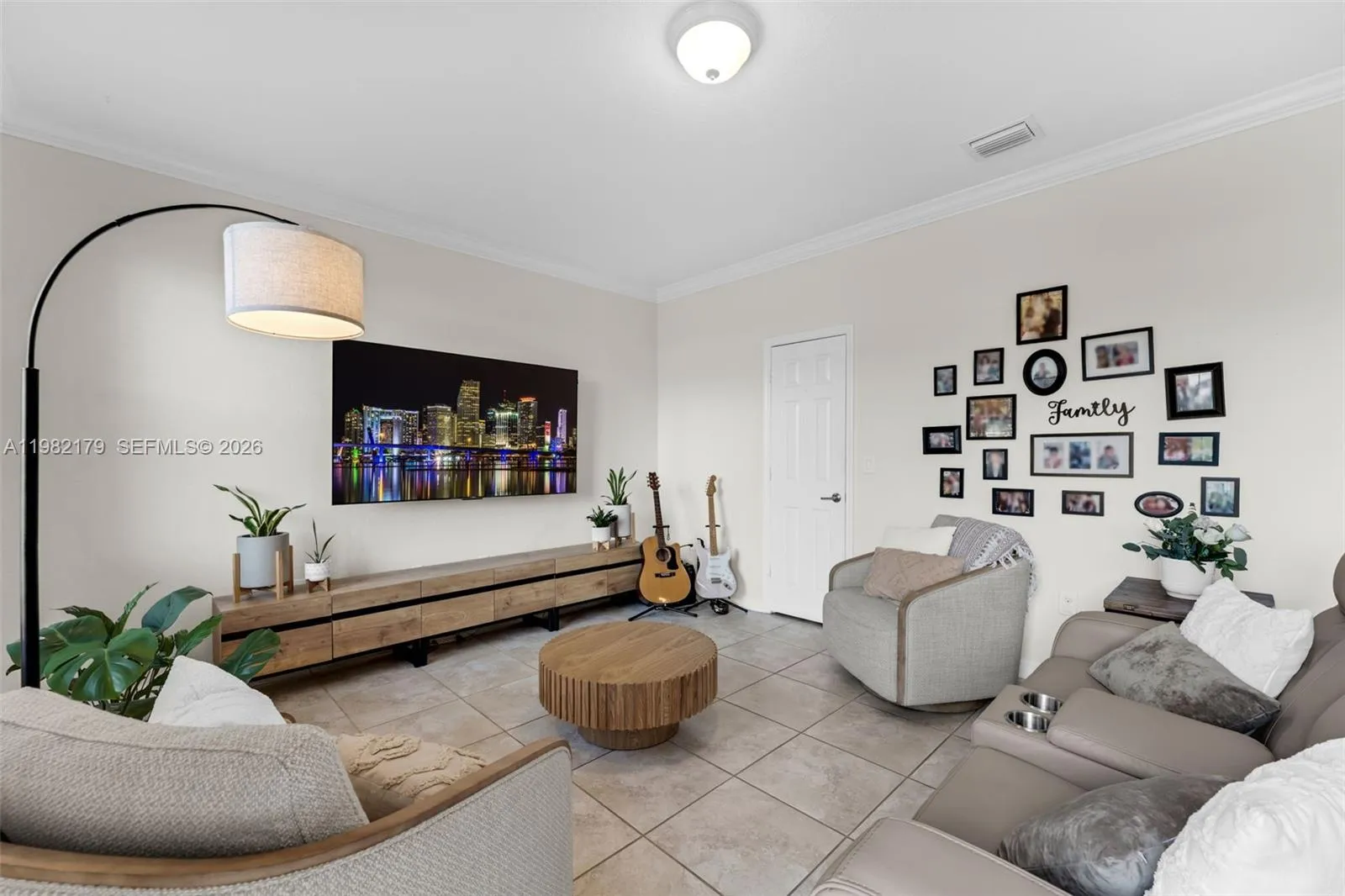 11307 SW 238th St, Homestead FL 33032