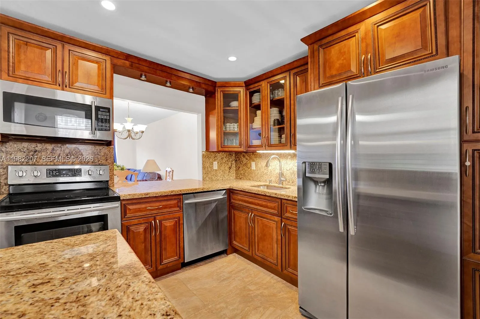 410 SE 2nd St # 220, Hallandale Beach FL 33009