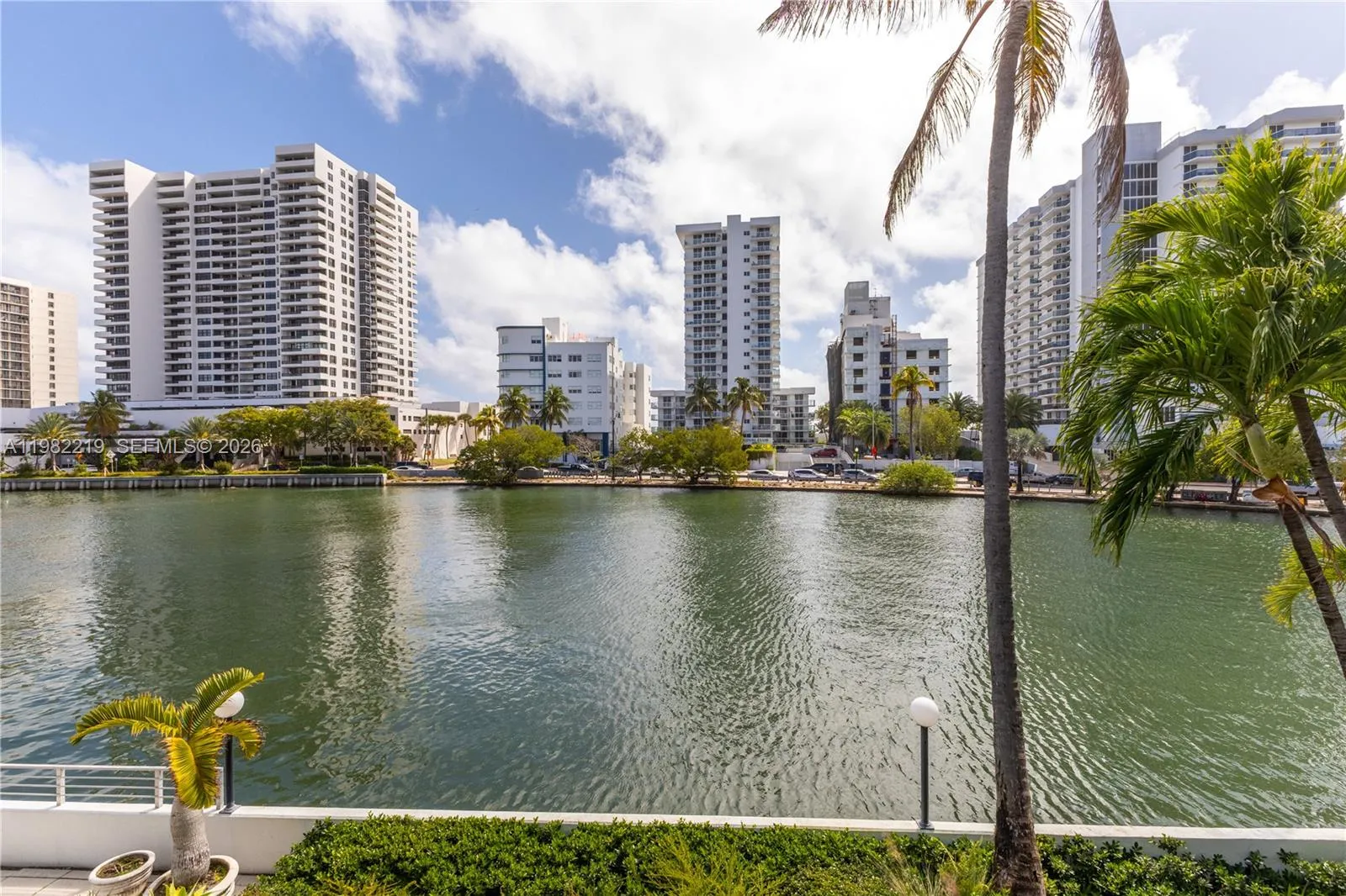 1 bath for sale at 2445 Lake Pancoast Dr # J, Miami Beach FL 33140