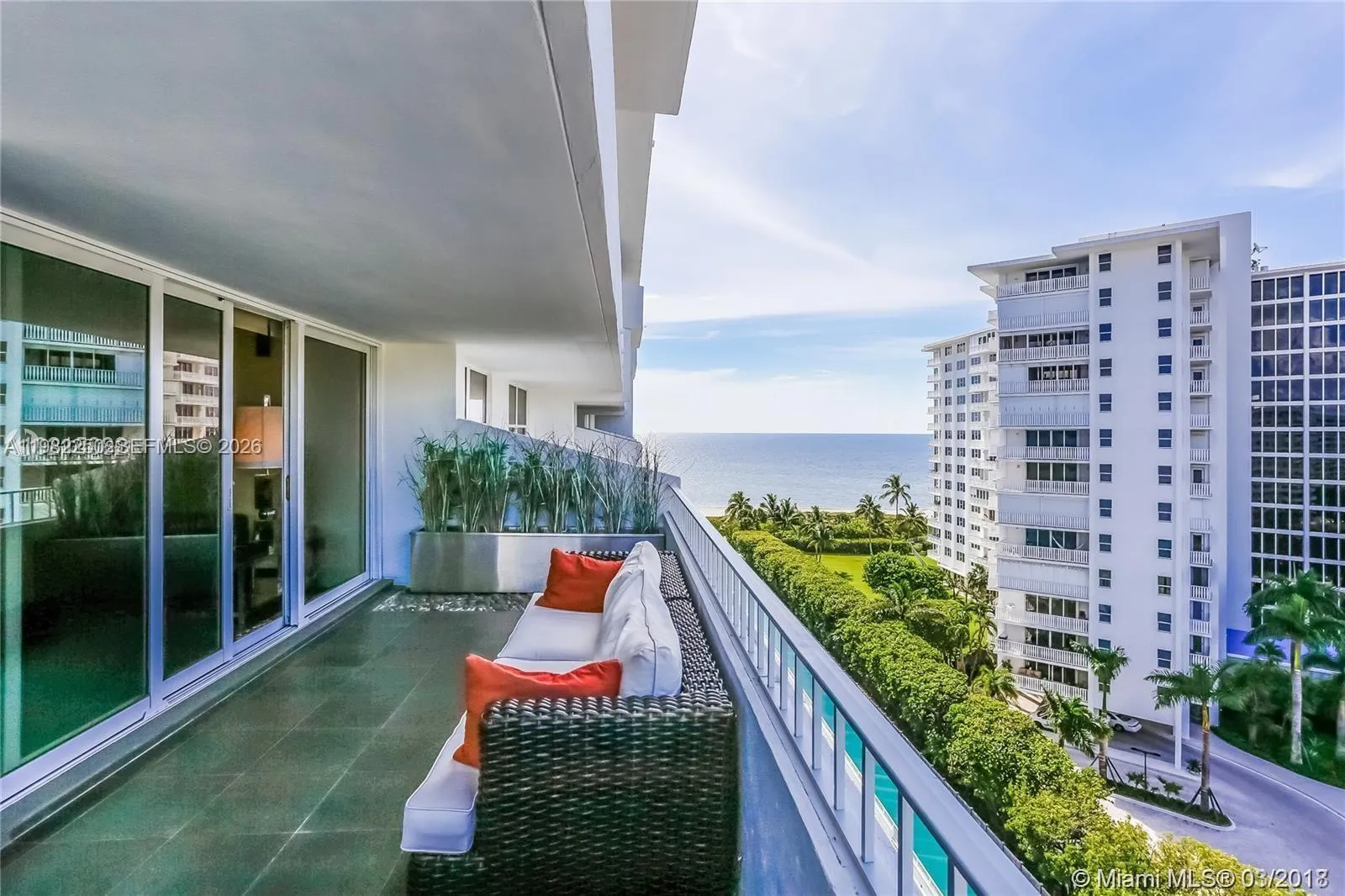 199 Ocean Lane Dr # 1009, Key Biscayne FL 33149