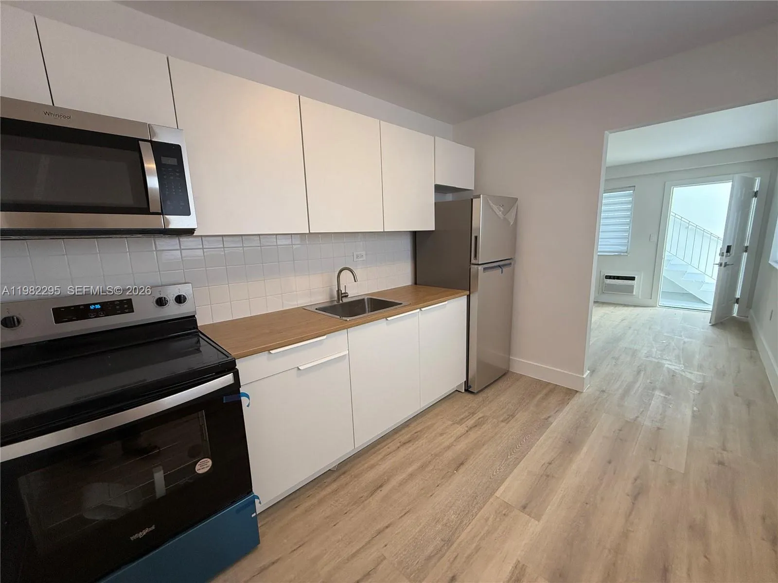 1300 NE 110th St # 8, Miami FL 33161