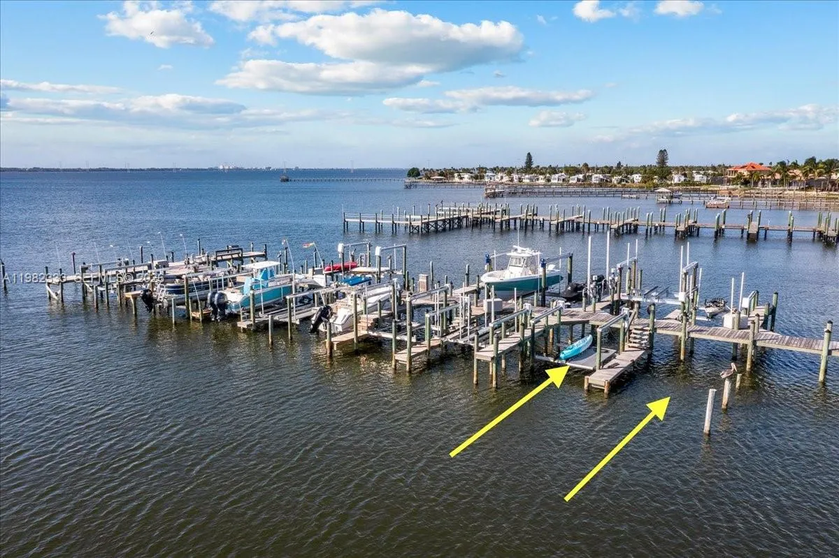 254 Seaview # B, Melbourne Beach FL 32951