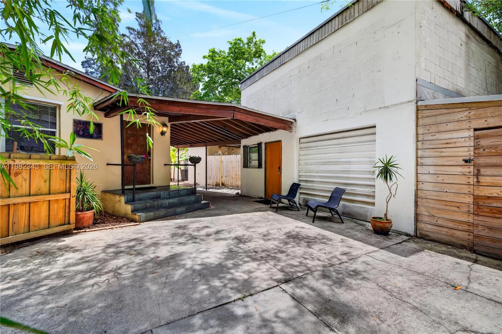 749 NW 43rd St, Oakland Park FL 33309