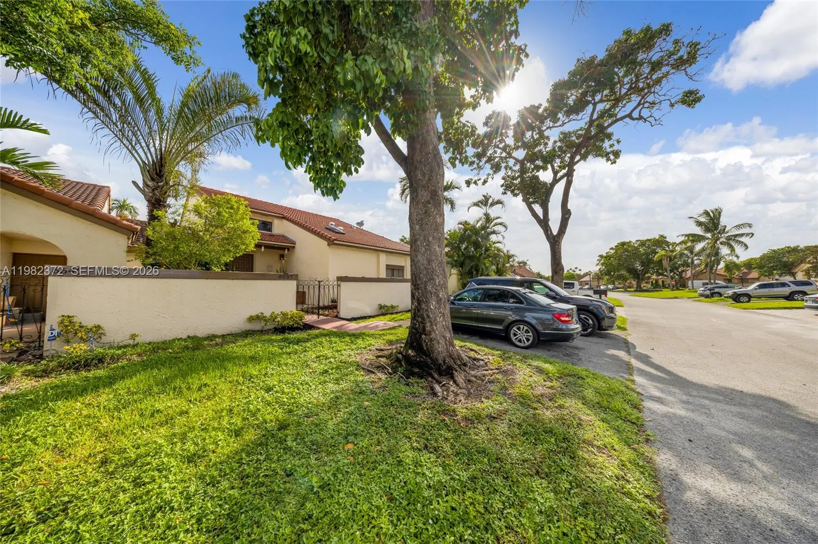 6637 NW 181st Ln # 6637, Hialeah FL 33015