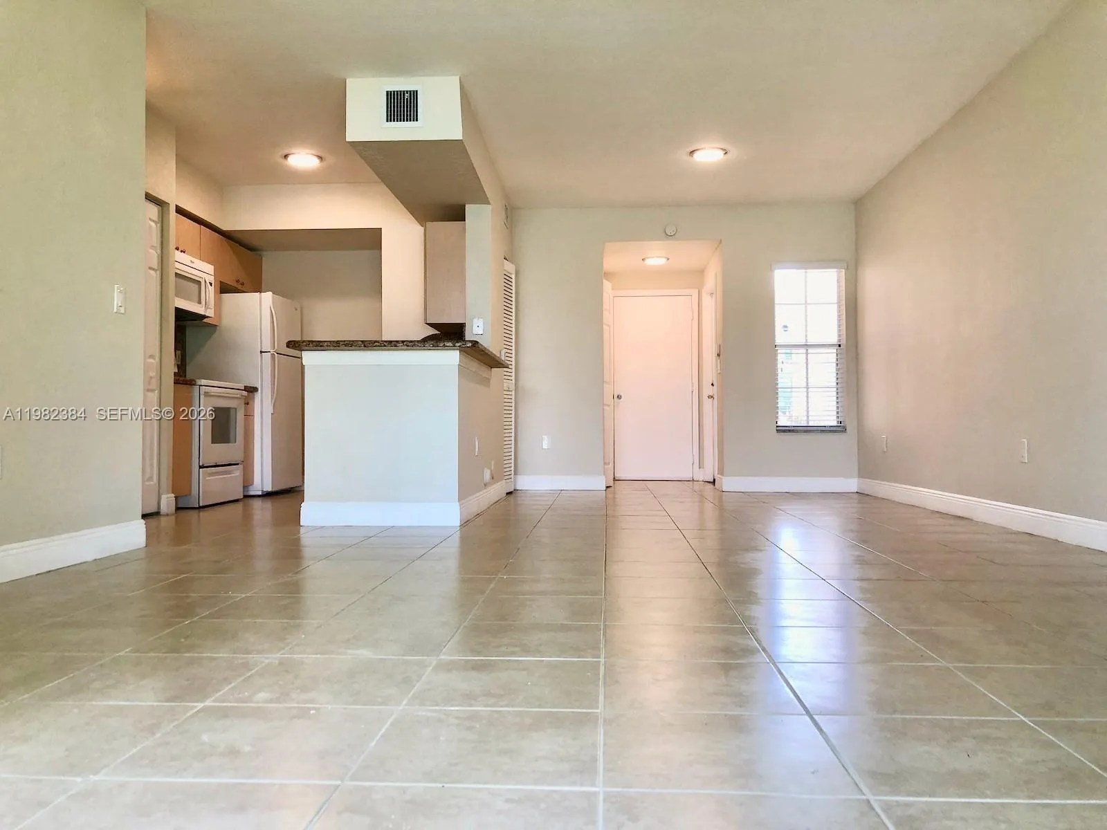2557 Centergate Dr # 103, Miramar FL 33025