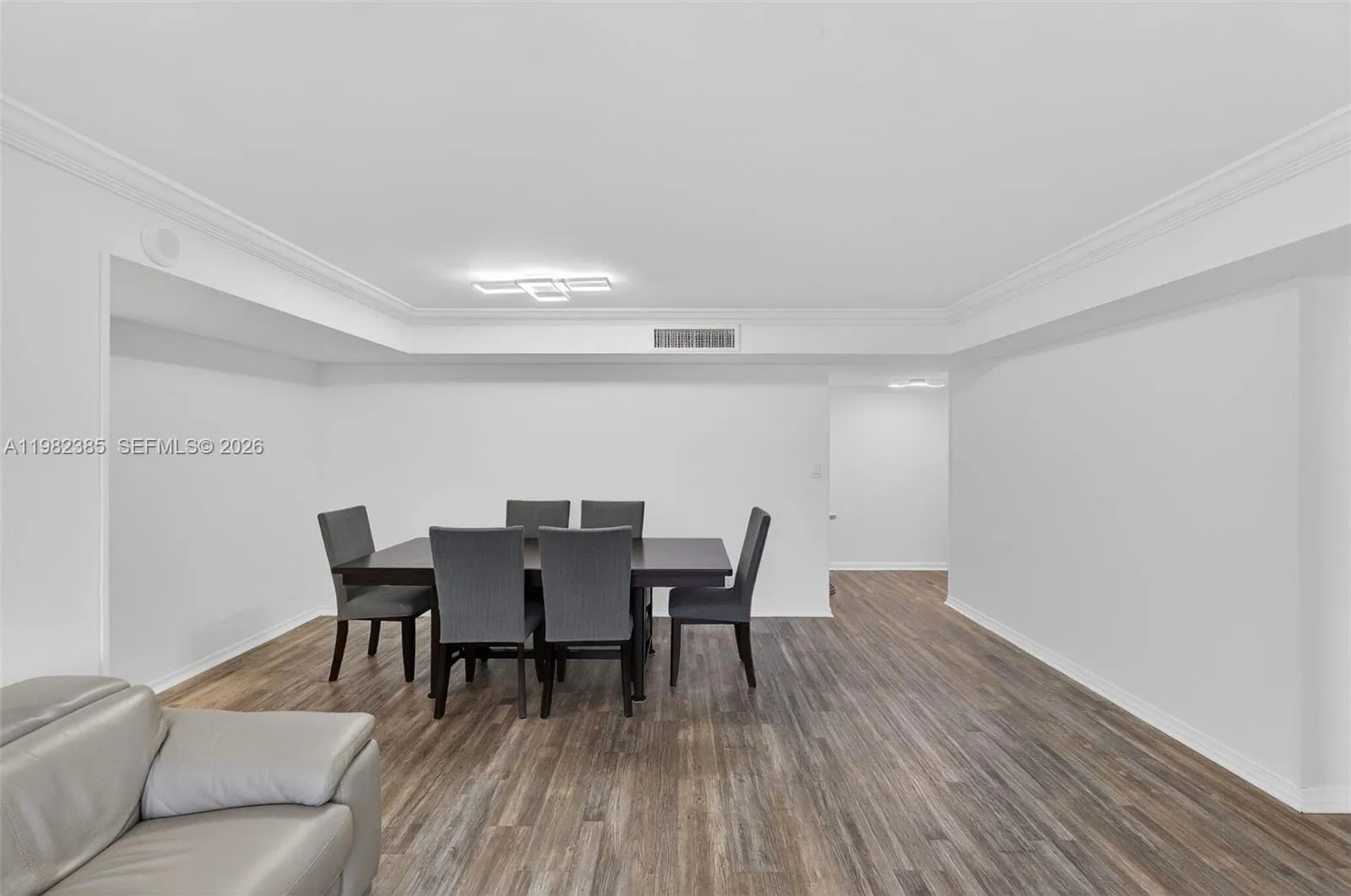 2655 Collins Ave # 1501, Miami Beach FL 33140