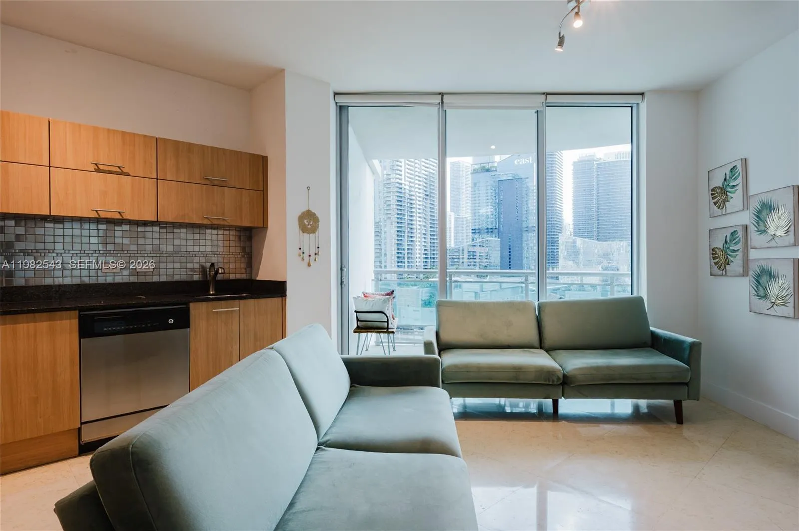350 S Miami Ave # 1814, Miami FL 33130